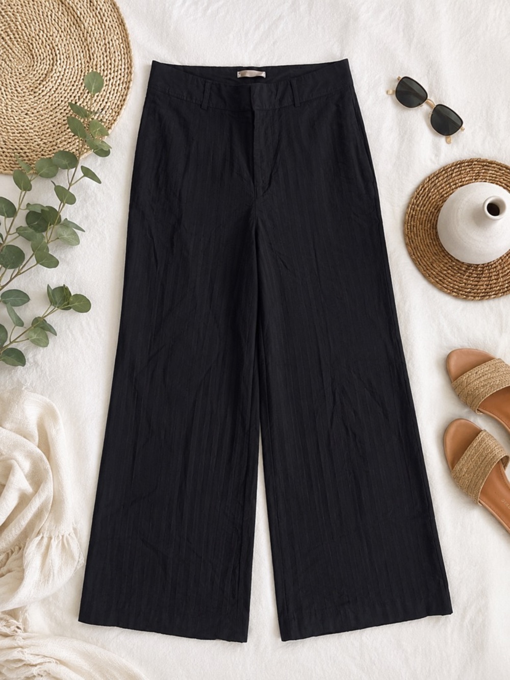 Everlane Black Wide Leg Trousers Size 10 High Rise Drapey